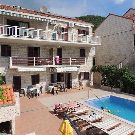 Apartmani Bezmalinovic Bol Exterior foto