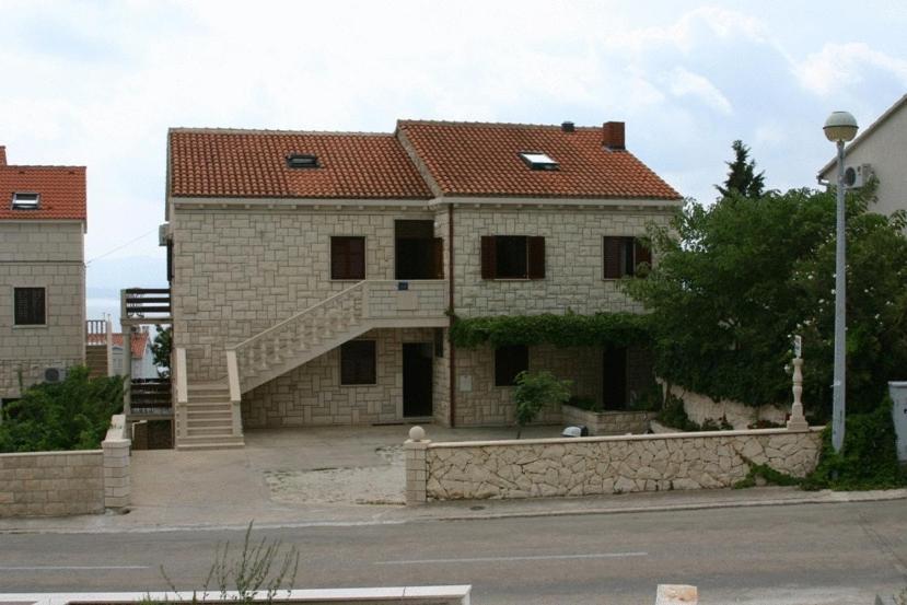 Apartmani Bezmalinovic Bol Exterior foto